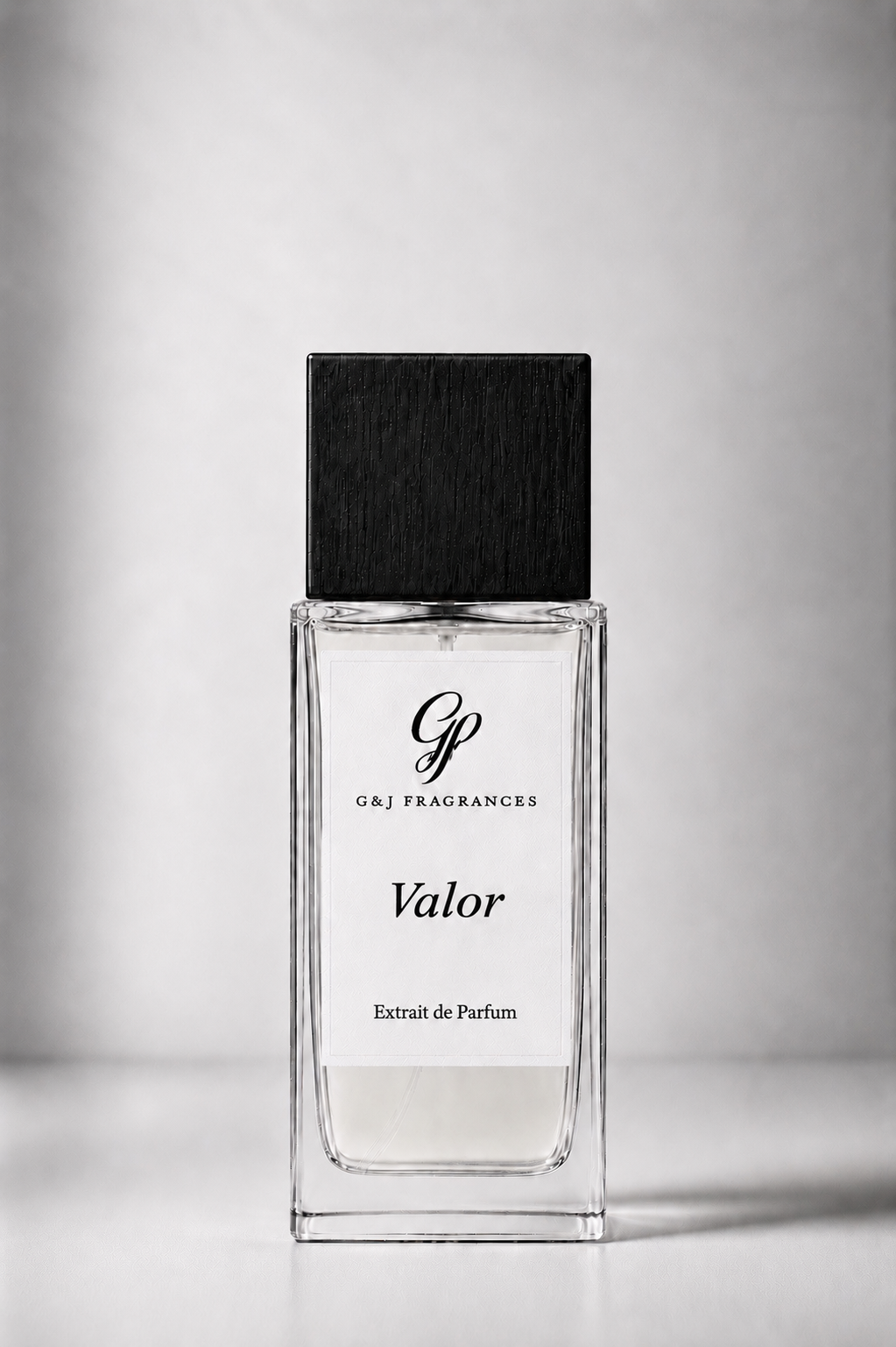 Valor- Men's 50ml Extrait de parfum masculine citrusy pineapple with woodsy notes